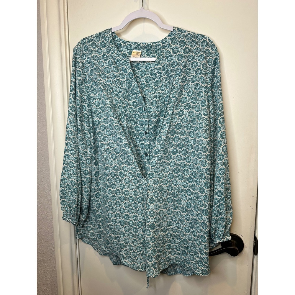 Terra & Sky Women 0X 14W Teal White Medallion Print V-Neck Long Sleeve Blouse